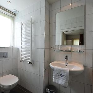 Dreibettzimmer